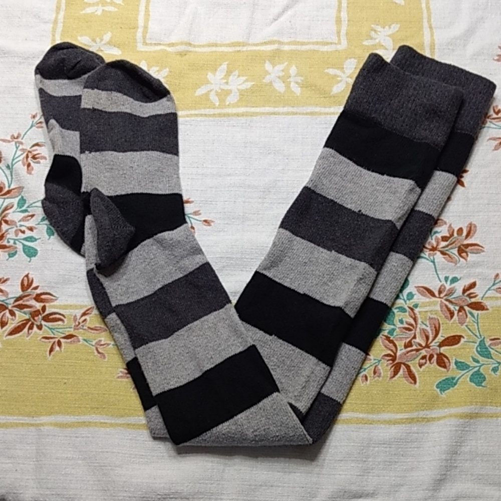 Black & Grey Stripe Socks